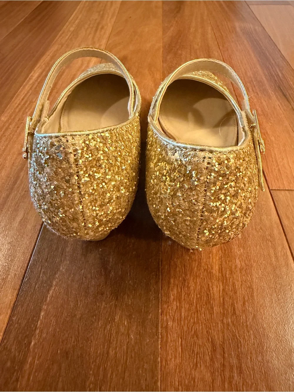 Sparkle Gold Mary Jane Dress Shoes with Velcro Strap EU 33 Girls Sz 2 - Like New